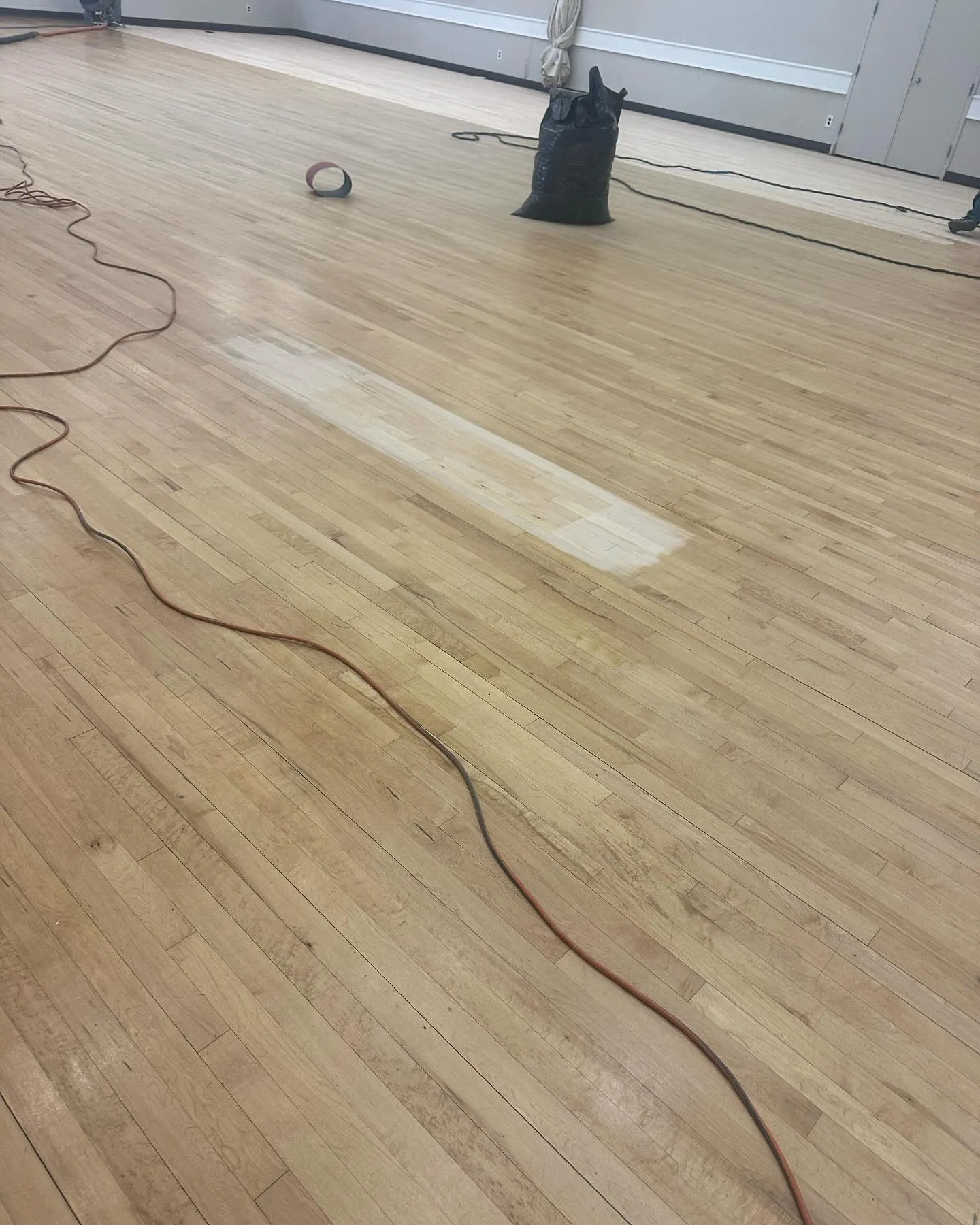 Top benefits of hardwood floor refinishing for homes in potomac, md 4 426135997 18393067522069081 2325923736308806879 n 1f192b4466d6a135e6f9